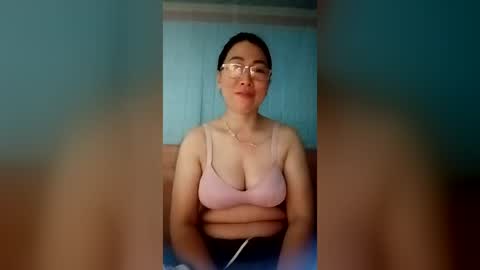 Miky online show from June 2026 07:11:01 PM