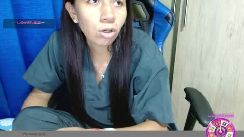 vanesa sexy online show from March 2026 01:49:03 AM