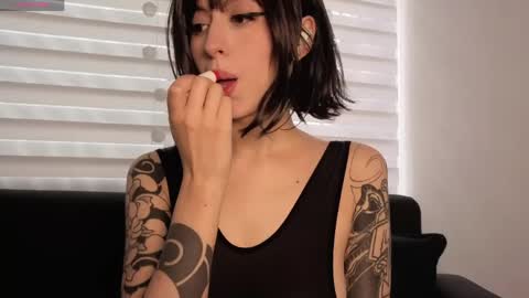 midori__san online show from April 2026 02:29:01 PM