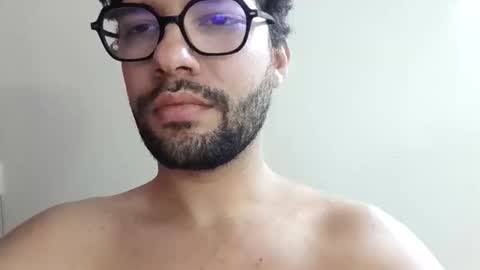 Sam online show from December 2025 06:59:01 PM