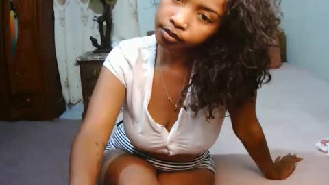 miel_07 online show from April 2026 12:30:01 PM