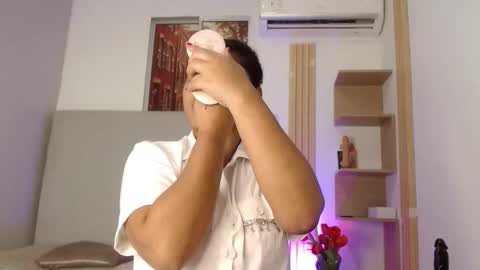 miel online show from February 2026 01:11:02 PM