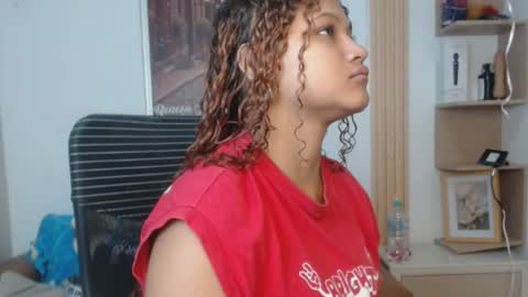 Snapshot of miel_alisha chatting on June 2026 12:53:01 PM miel online show from June 2026 12:53:01 PM