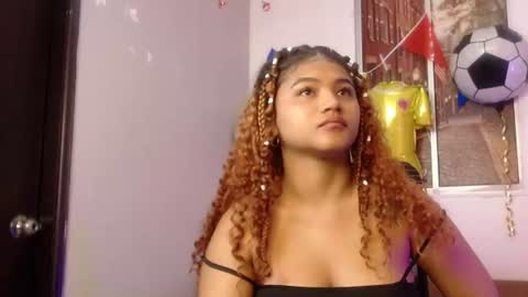 Snapshot of miel_alisha chatting on June 2026 09:23:02 AM miel online show from June 2026 09:23:02 AM