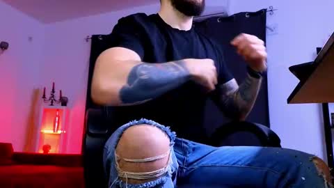 MightyAaron online show from March 2026 04:09:01 AM