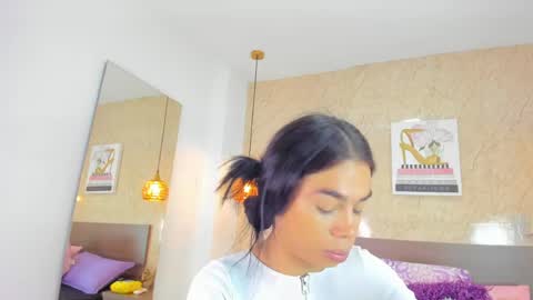 Miia online show from April 2026 11:47:01 AM