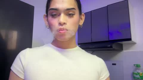 Snapshot of mika_pedersen chatting on November 2025 09:42:02 PM mika_pedersen online show from November 2025 09:42:02 PM