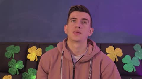 mikael online show from March 2026 03:42:02 AM