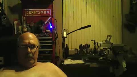 Snapshot of mike_allen4 chatting on March 2026 03:40:01 AM mike_allen4 online show from March 2026 03:40:01 AM