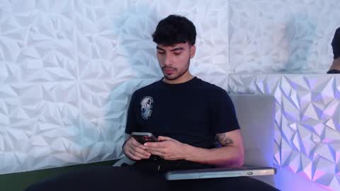 Mike online show from January 2025 06:10:02 PM