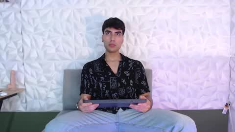 Mike online show from January 2025 06:39:01 PM