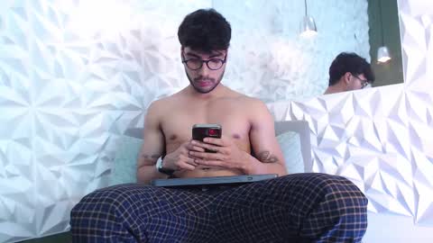 Mike online show from February 2025 09:56:02 PM