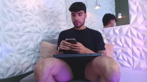 Mike online show from February 2025 09:09:01 PM