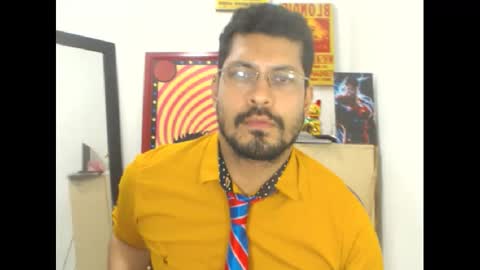 Snapshot of mikeriverx chatting on September 2025 04:17:02 AM mikeriverx online show from September 2025 04:17:02 AM