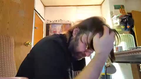 Mikey online show from January 2025 07:42:01 AM