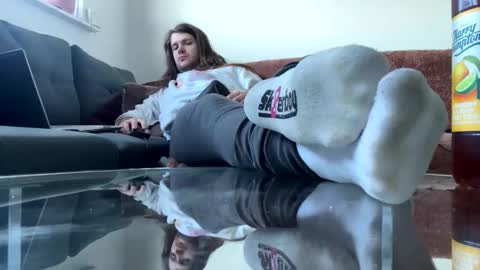 Mikey online show from February 2026 04:17:01 PM