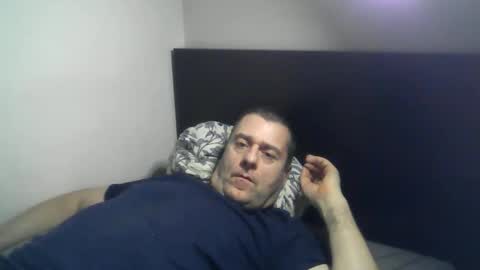 mikii1970 online show from April 2026 06:33:02 PM