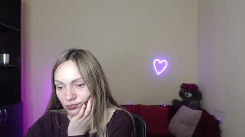 Adalina online show from April 2026 05:38:02 PM