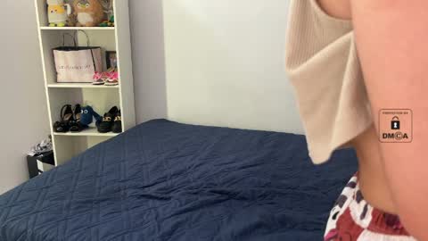 Mila and albert online show from April 2026 08:14:02 PM