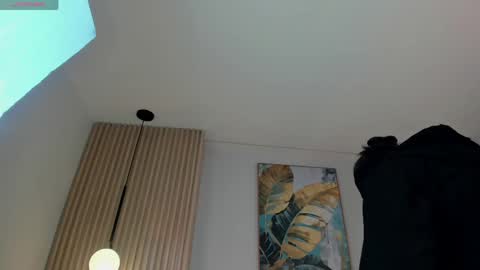 mila_hank online show from March 2026 12:16:02 PM