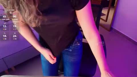 Snapshot of mila_kiitty chatting on July 2026 02:48:02 AM Milena online show from July 2026 02:48:02 AM