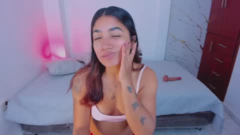 martina online show from April 2026 02:11:02 AM