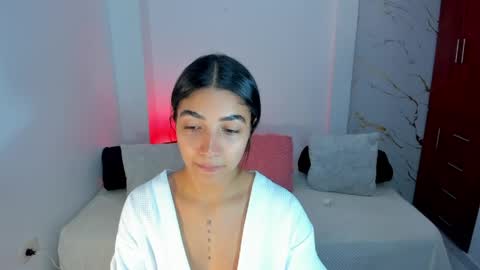 Snapshot of mila_rose1 chatting on April 2026 12:31:01 AM martina online show from April 2026 12:31:01 AM