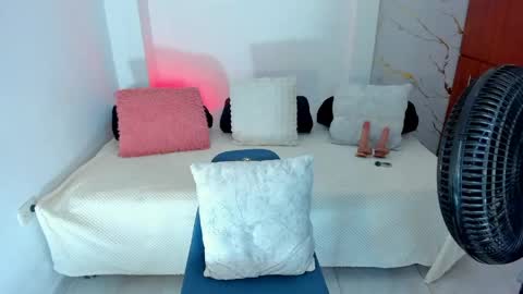 Snapshot of mila_rose1 chatting on May 2026 02:50:01 AM martina online show from May 2026 02:50:01 AM