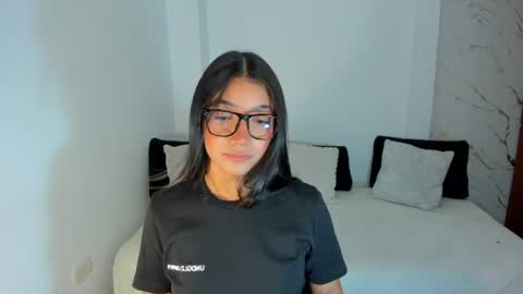 Snapshot of mila_rose1 chatting on July 2026 03:10:02 AM martina online show from July 2026 03:10:02 AM