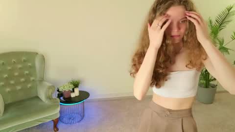 Mila online show from May 2026 07:48:01 AM
