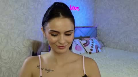 Mila online show from July 2026 01:50:01 PM