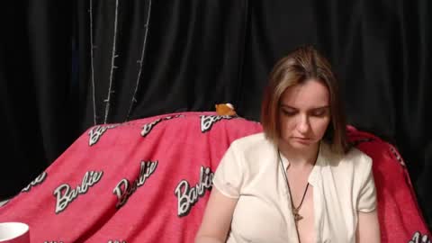 MilAna online show from May 2026 03:53:01 PM
