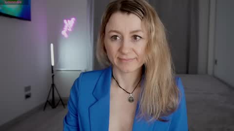 Milana online show from March 2026 05:23:01 AM