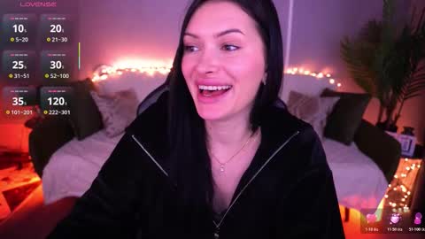 Milana online show from March 2026 02:32:01 PM