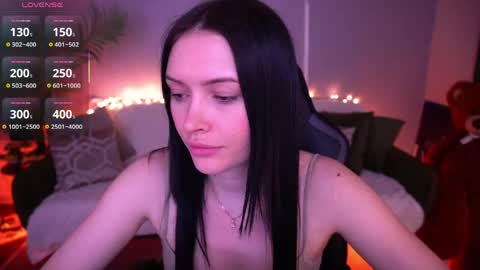 Milana online show from April 2026 01:16:02 PM