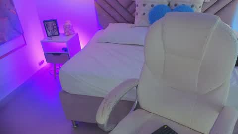 Milan Corleone online show from July 2026 11:36:02 AM