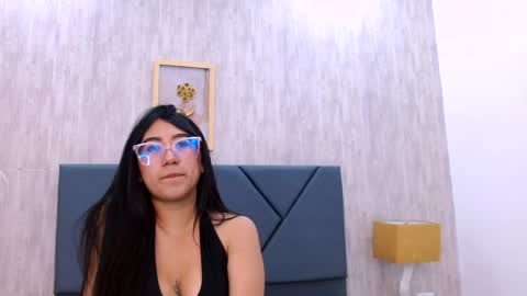 Mila Rose  online show from May 2026 11:50:01 AM