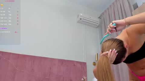 Mia online show from February 2026 05:58:02 AM