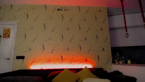 Milena Hardy online show from January 2025 05:05:01 AM