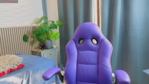 milena_lawson online show from April 2026 12:30:02 PM