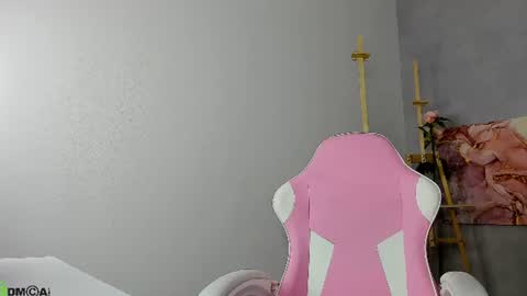 Snapshot of milena_milyan chatting on June 2026 01:22:01 AM Milena online show from June 2026 01:22:01 AM