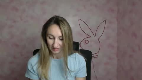 Milena online show from May 2026 06:10:01 AM