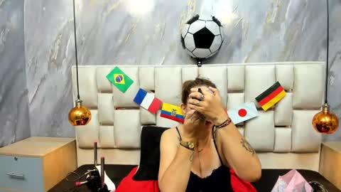 Snapshot of milf_drip chatting on June 2026 12:20:02 PM Lili online show from June 2026 12:20:02 PM