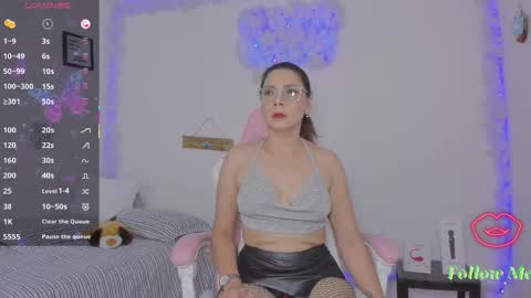 Aura  online show from March 2026 05:44:01 AM