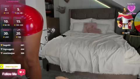 Ingrid online show from December 2024 01:18:01 AM