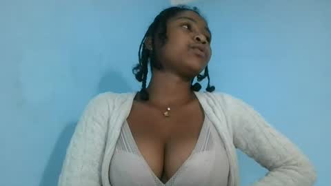 milinasy online show from July 2026 10:21:02 AM