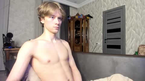 Isaac online show from March 2026 07:20:02 PM