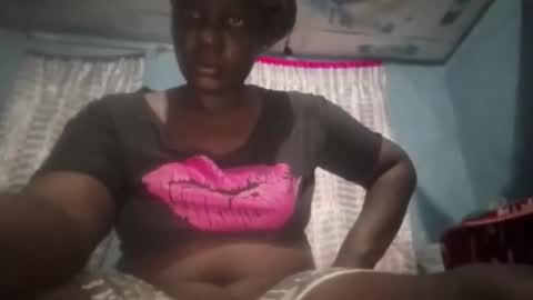 Snapshot of milkyebony254 chatting on September 2025 08:31:01 PM milkyebony254 online show from September 2025 08:31:01 PM