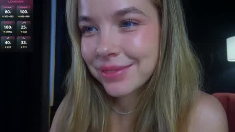 Milly    online show from October 2025 07:17:02 AM