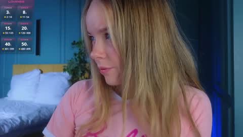 Milly    online show from December 2025 06:52:01 AM